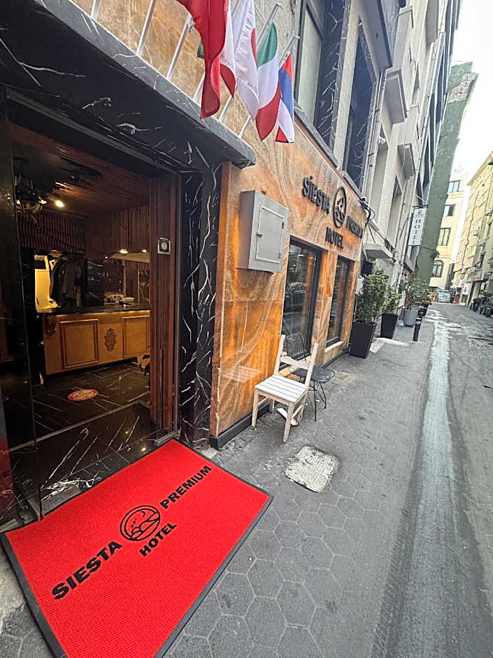 siesta premium hotel