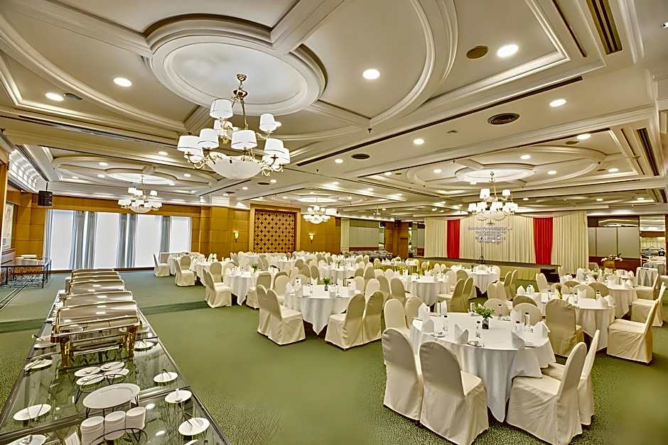 The Royal City Hotel