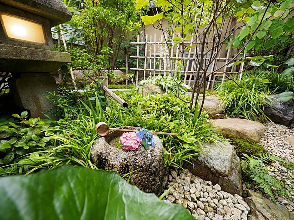 Inase Otsu Machiya Bed and Breakfast