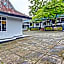 OYO 92287 Hotel Aji Mantoro