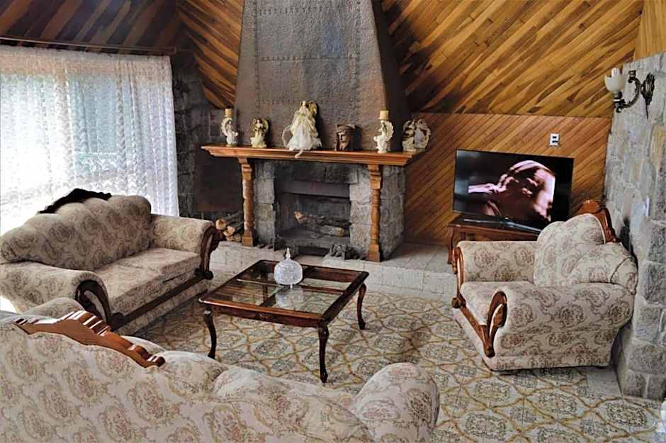 Hotel "La Cabaña de Don Adolfo"