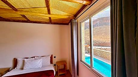 Deluxe Double Room with Shower