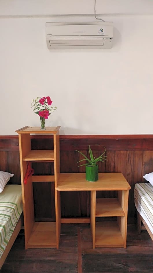 New Raya - Nias Beach Bungalows