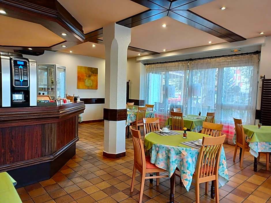 Logis Hôtel Restaurant Bellevue Annecy