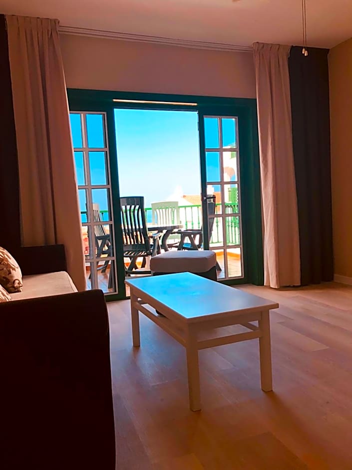 Regency Torviscas Apartments and Suites