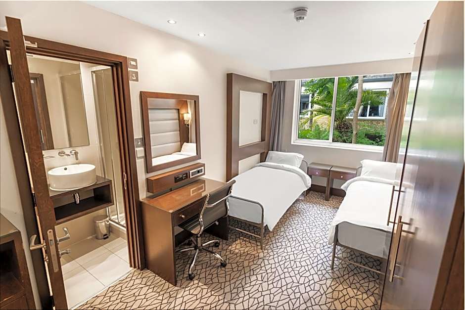 LHA Paddington Hostel