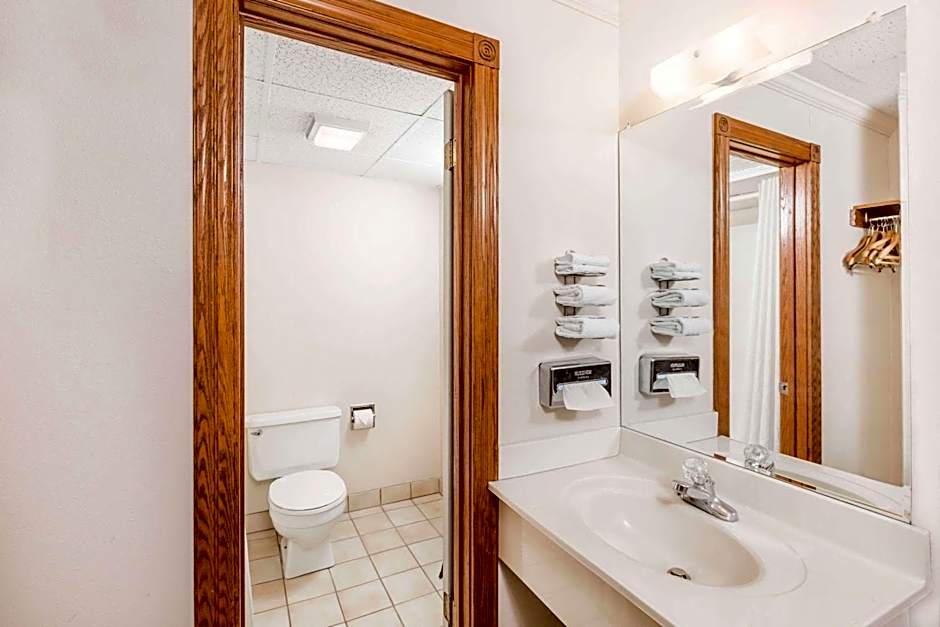 Knights Inn & Suites South Sioux City