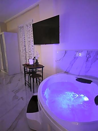 Queen Room with Garden View