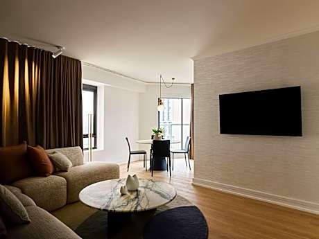 1 BEDROOM KING OR TWIN