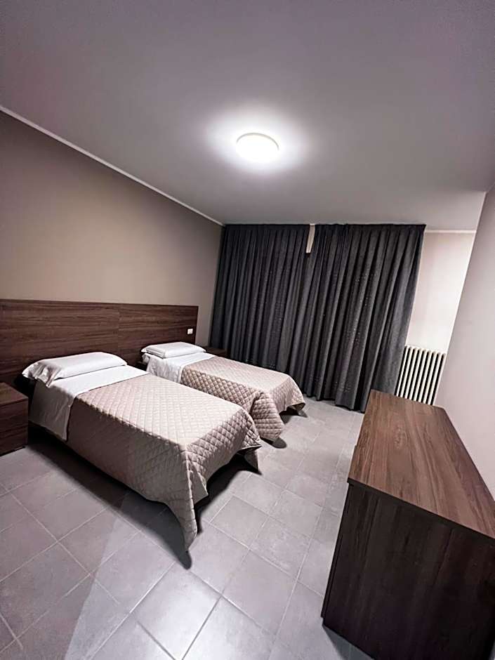 Bella Napoli albergo Chiari