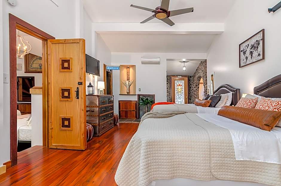 New Park Venue & Suites