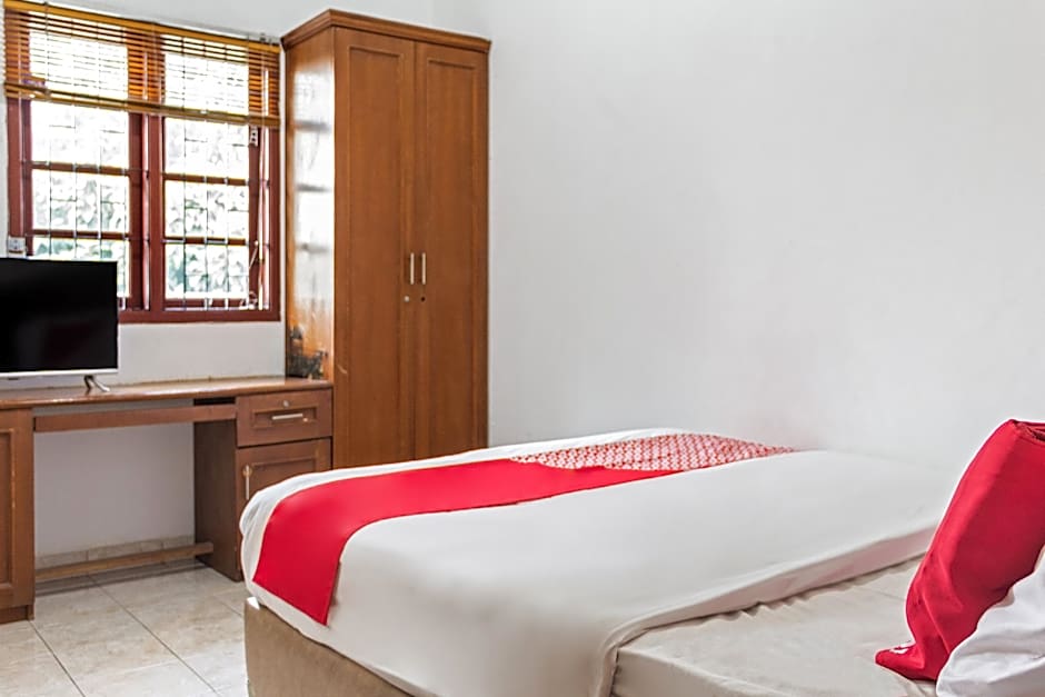 Capital O 93279 Asyoka Penginapan Pasutri