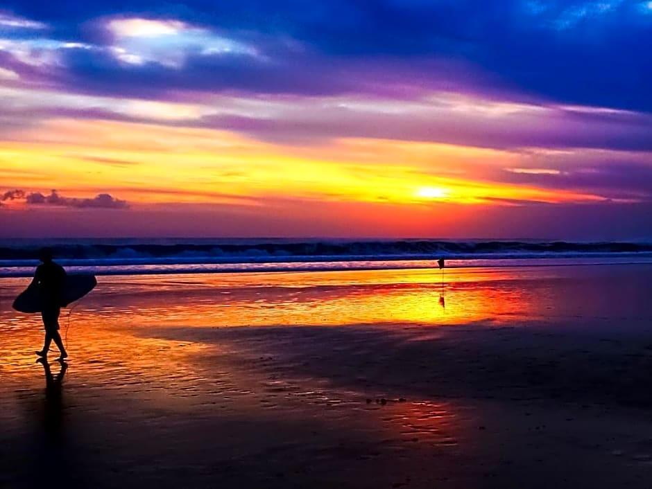 Sunset Residence Condotel