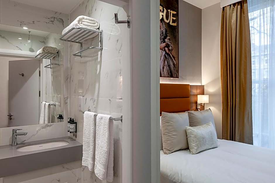 Grand Concerto Hotel