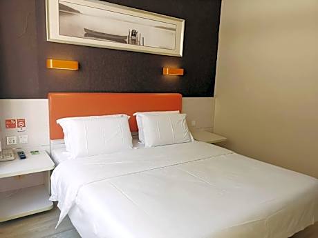 WH - Youpin 1 Bed with Breakfast