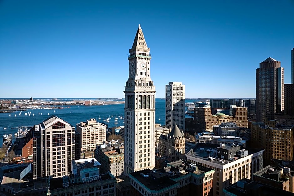 Marriott Vacation Club® at Custom House, Boston