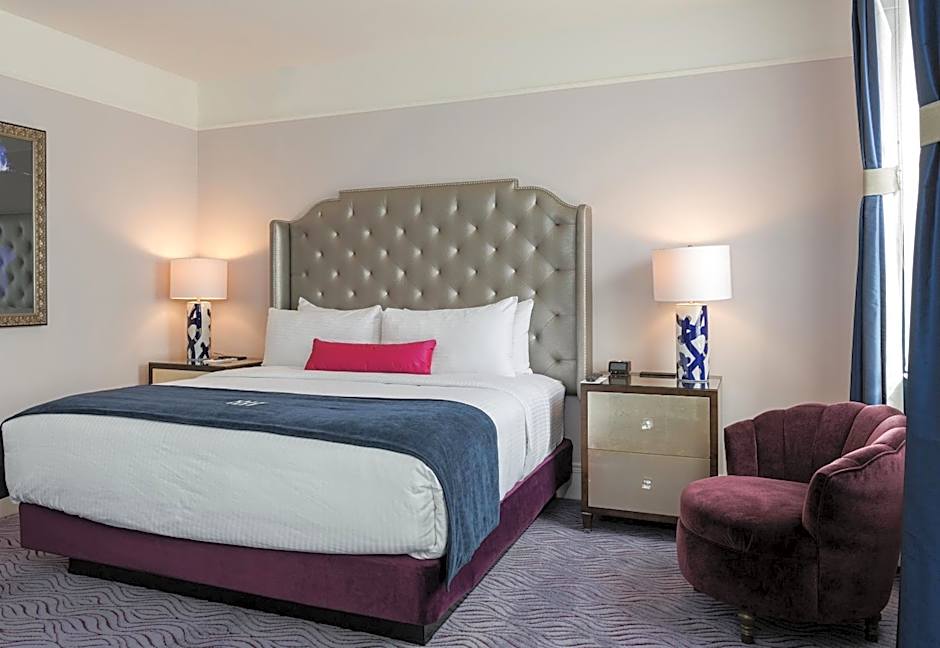 Photo 1 of 4 of Premier 1 King Bed Suite