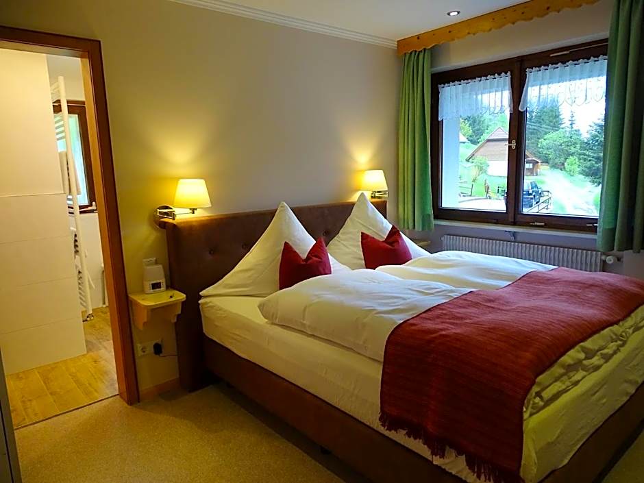 Schwarzwald-Hotel Kraeutle