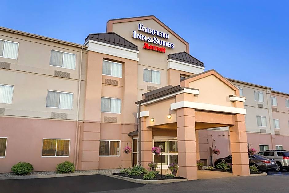 Fairfield Inn & Suites by Marriott Toledo Maumee