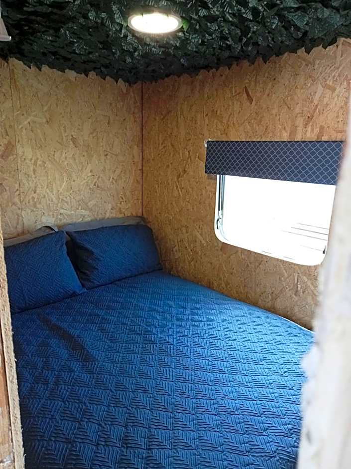 6 Headwards Glamping Retreat