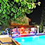 Everest Apart Hotel