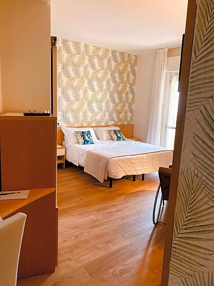 Hotel Montecarlo - Vista Mare con Area Fitness