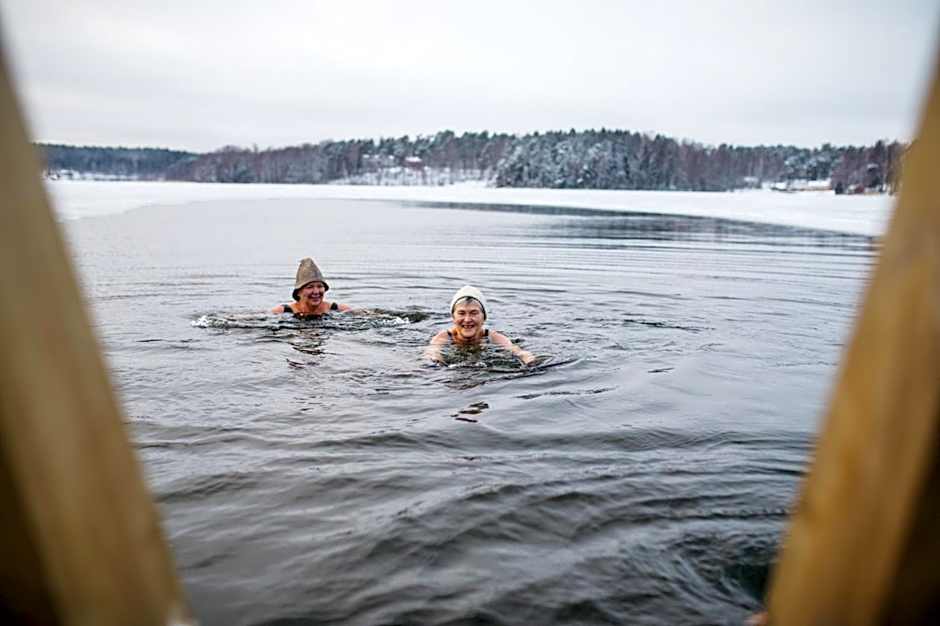Labbnäs Semesterhem, Radhuset