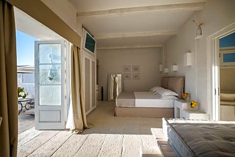 Deluxe Room with Sunset View 