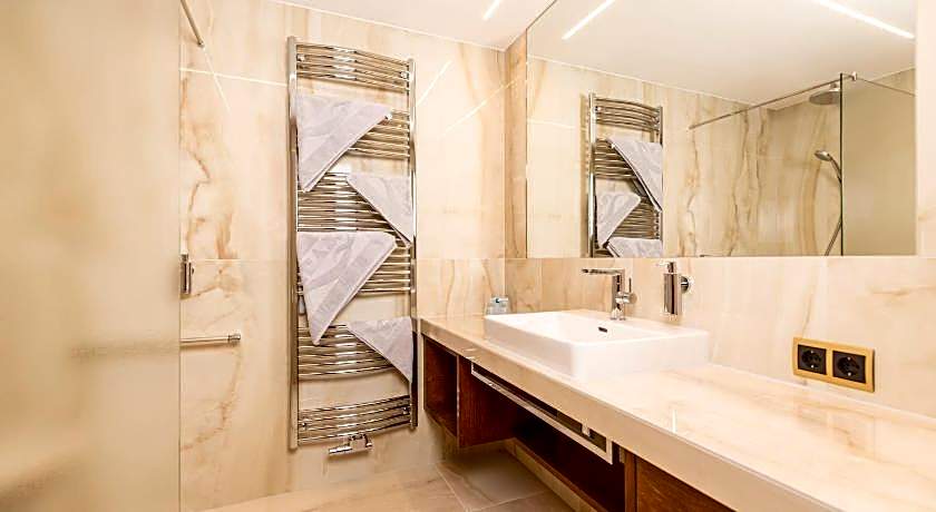 Fun & Spa Hotel Strass