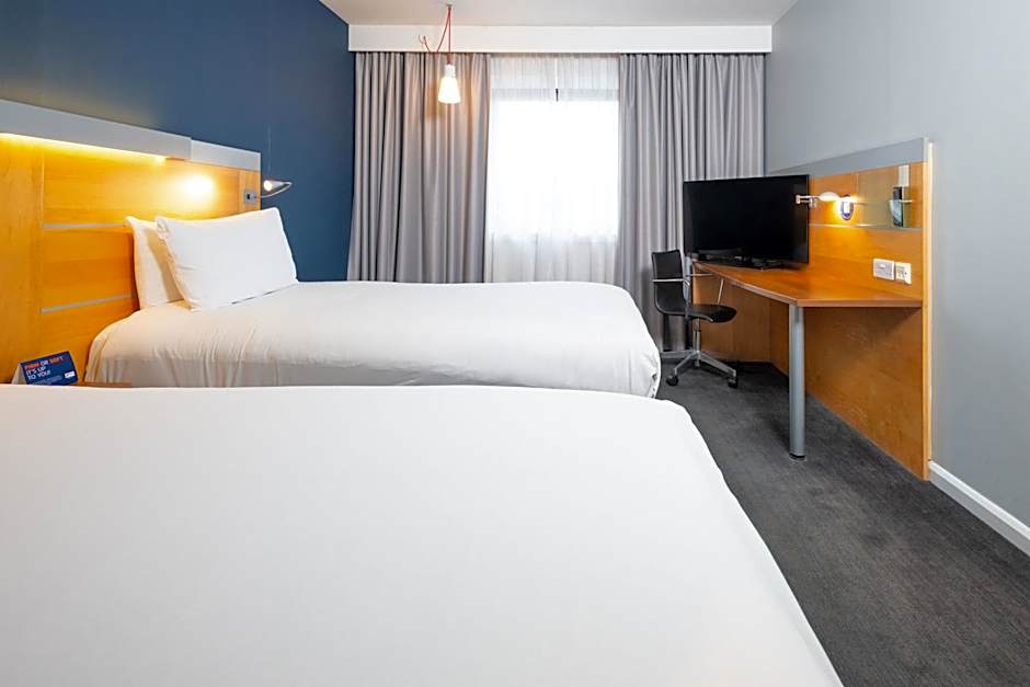 Holiday Inn Express Stevenage By IHG