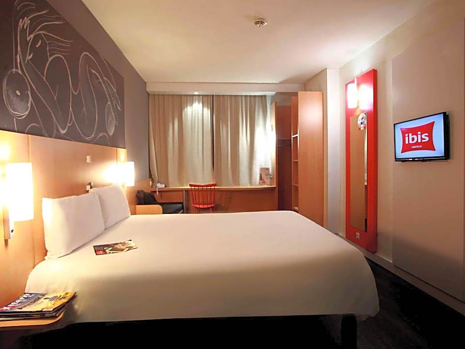 Ibis Skopje City Center