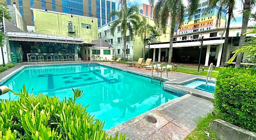 Hotel Euroasia by Bluebookers