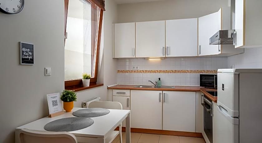 Central Passage Apartments