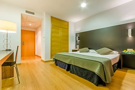 Hotel YIT Alcover