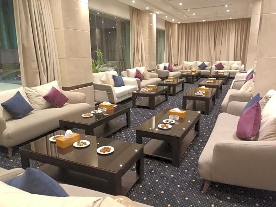 Naviti Warwick Al Khobar