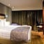 HS HOTSSON Hotel Silao