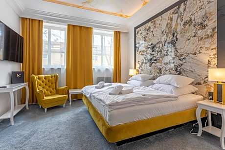 Monte Carlo Boutique Hotel