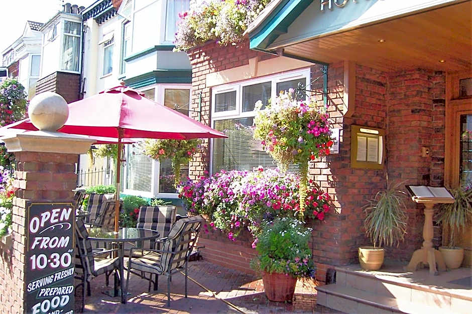 Dovedale Hotel and Restaurant