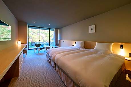 Twin Room with Mountain View
