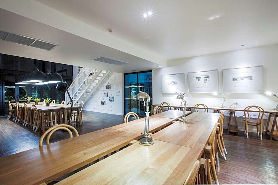 Blu Monkey Hub And Hotel Phuket