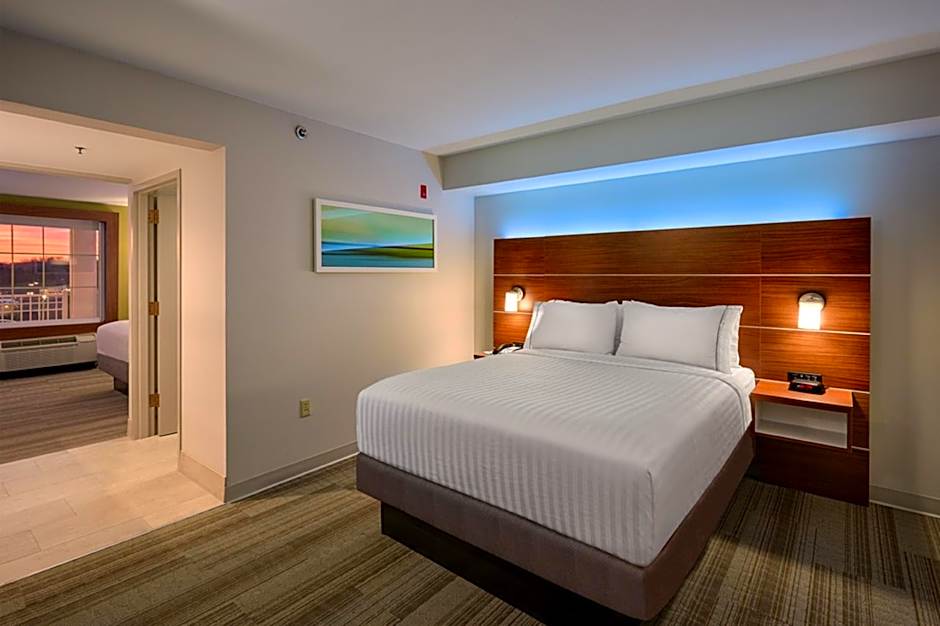 Holiday Inn Express Pigeon Forge  Sevierville By IHG