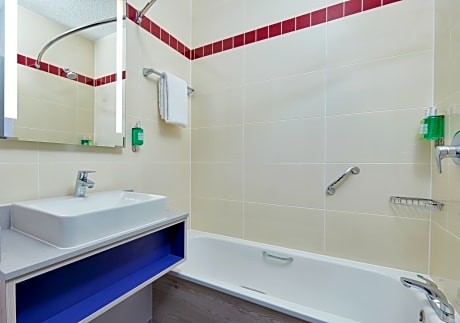 Standard Double and Single Room (Twin)