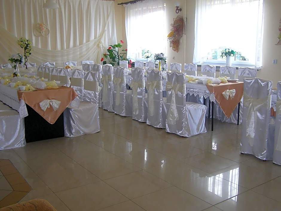 Noclegi-Zajazd"Mieszko"