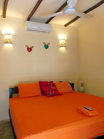Double Room with Shared Bathroom