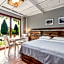 Ca'Luna Guest House