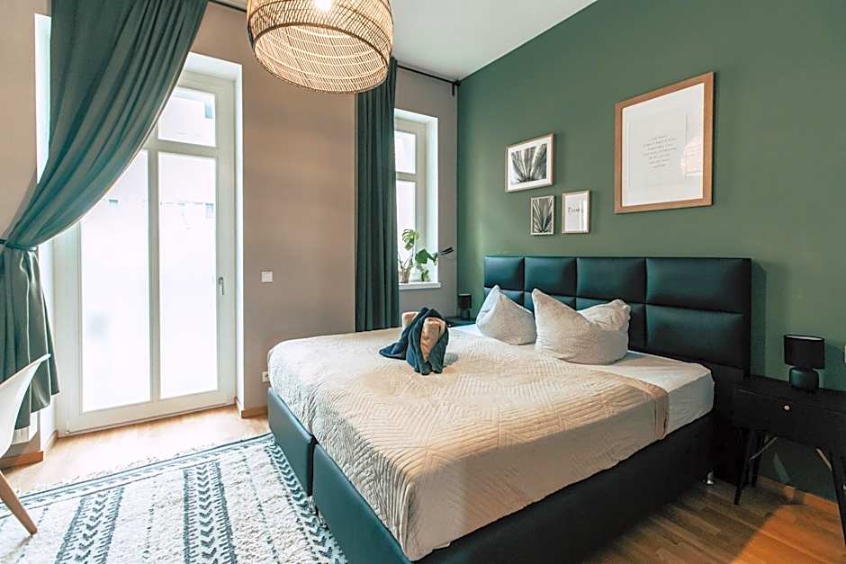 Luga Homes - Stadthaus