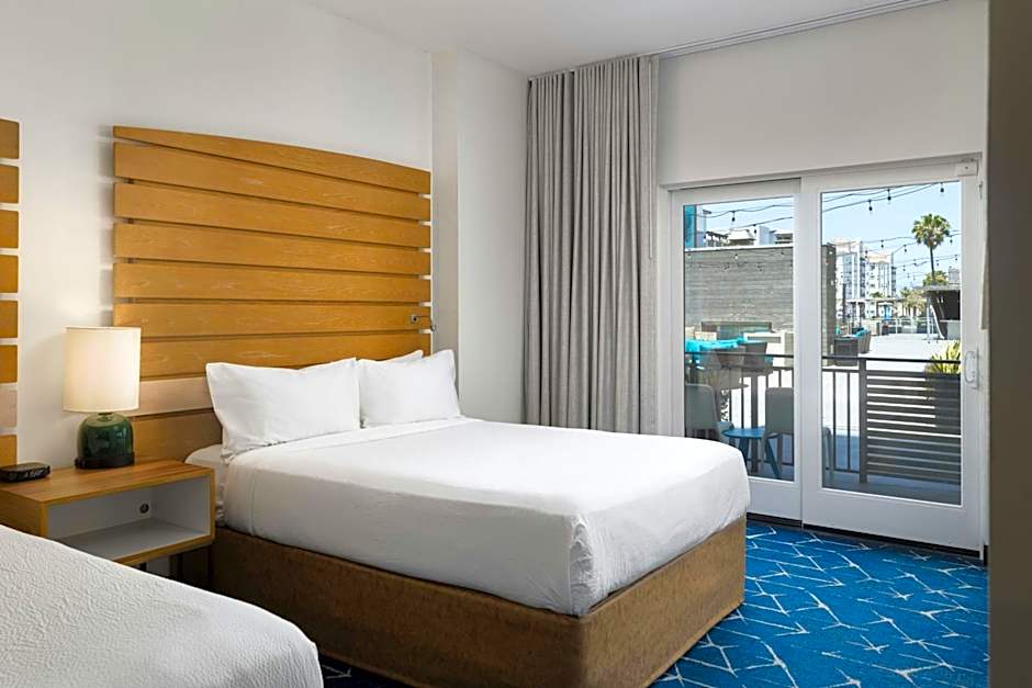 SpringHill Suites by Marriott Oceanside Beach