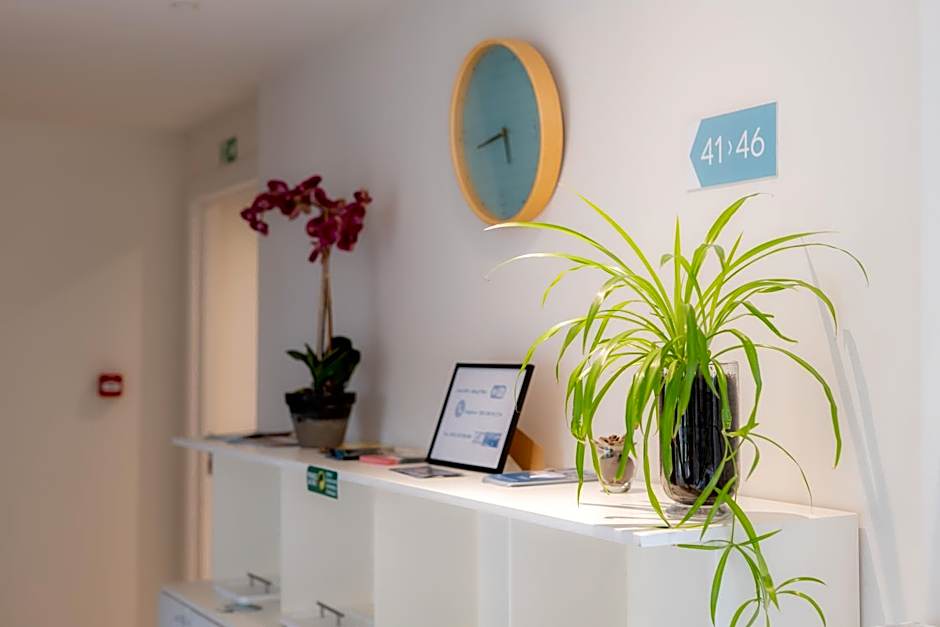 Elberg Hotel & Apartments