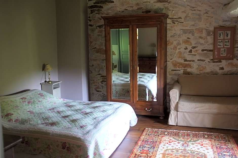 Nabat le Haut, chambre et table d'hotes