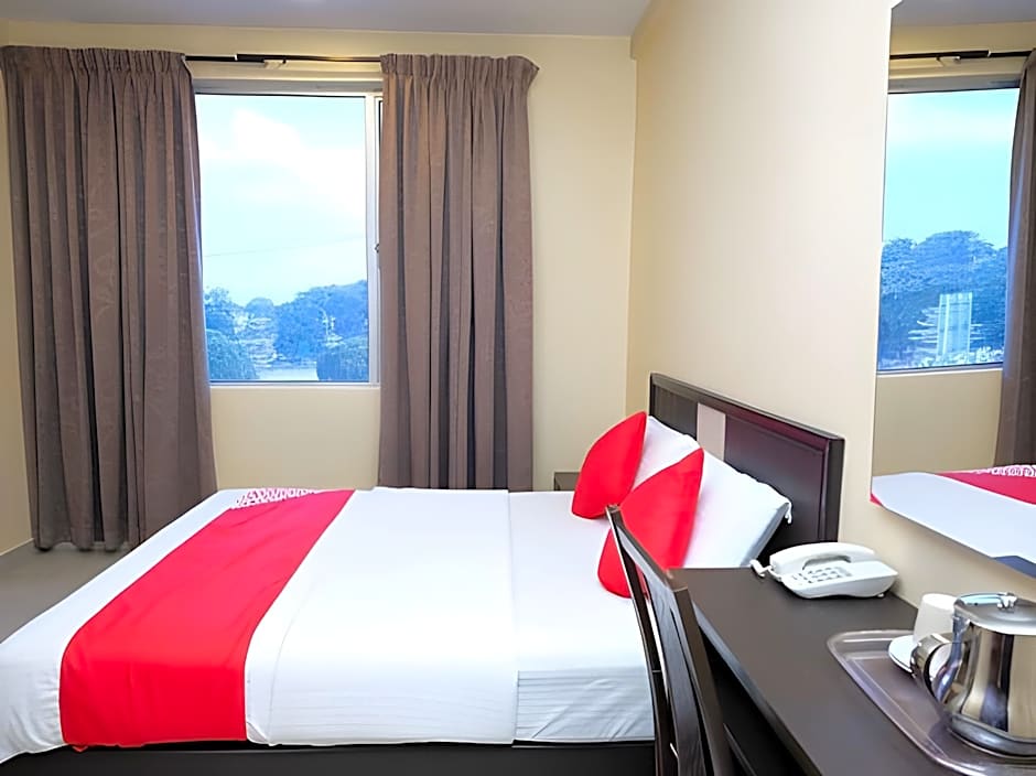 The Fern Lodge (Sanitized Stay)